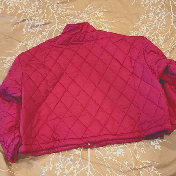 💲2️⃣0️⃣ Bundled ✔️Boxy Puffer Jacket in Pink Md - Picture 5 of 8